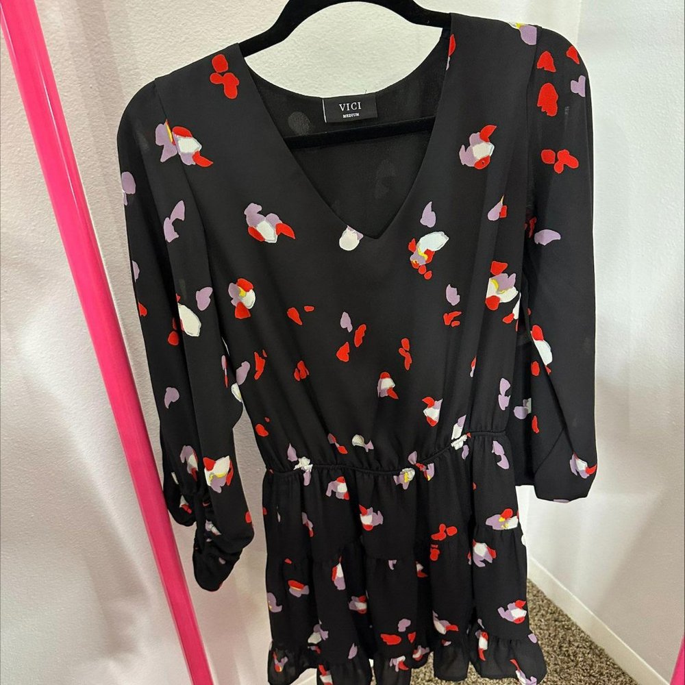 VICI BALLOON SLEEVE MINI DRESS- SIZE‎ M